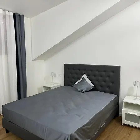 Annabella Giffoni Valle Piana